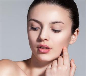 Threading - Full Face at Shihan Beauty Clinic