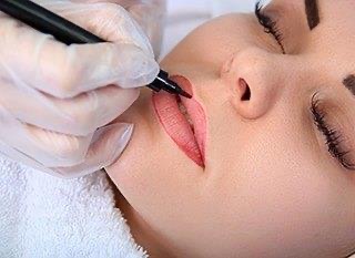 Lips - Liner at Shihan Beauty Clinic